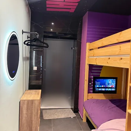 Capsule Party - Arcade Balneo Karaoke Billard Babyfoot Geant La Louviere