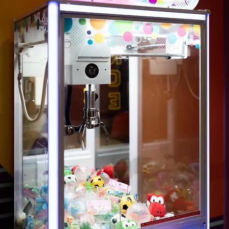 Capsule Party - Arcade Balneo Karaoke Billard Babyfoot Geant *