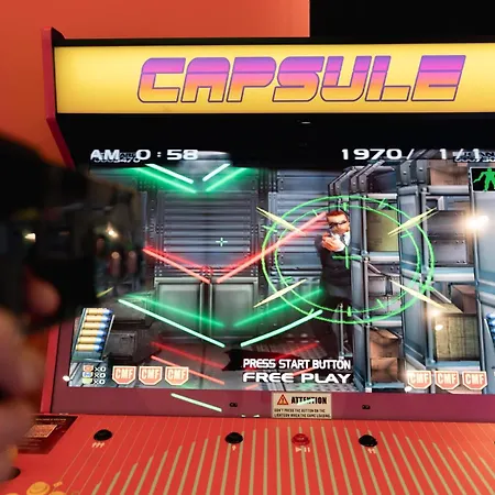 Capsule Party - Arcade Balneo Karaoke Billard Babyfoot Geant Villa La Louviere